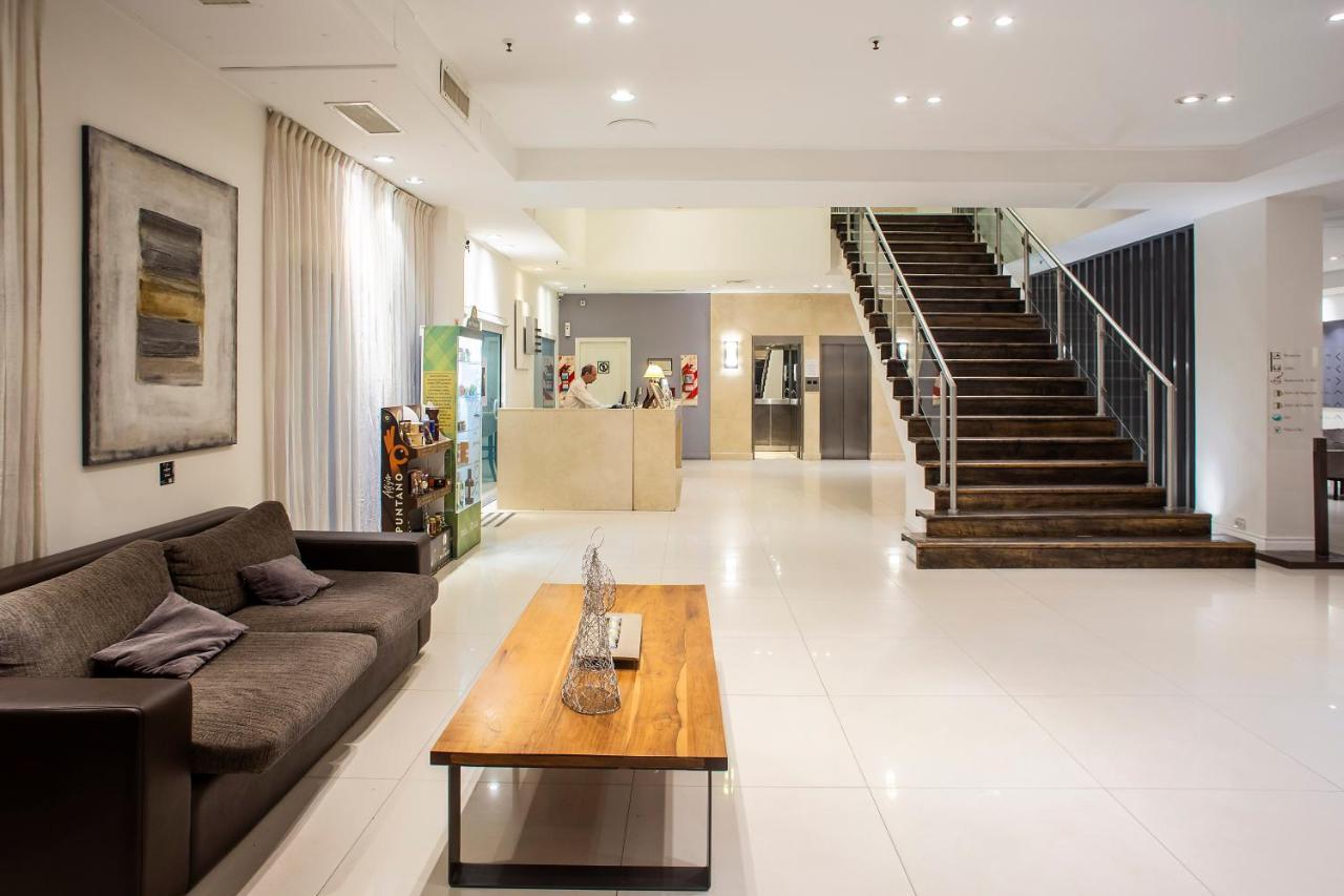 Visit Hotel & Apart ซานลุยส์ ภายนอก รูปภาพ