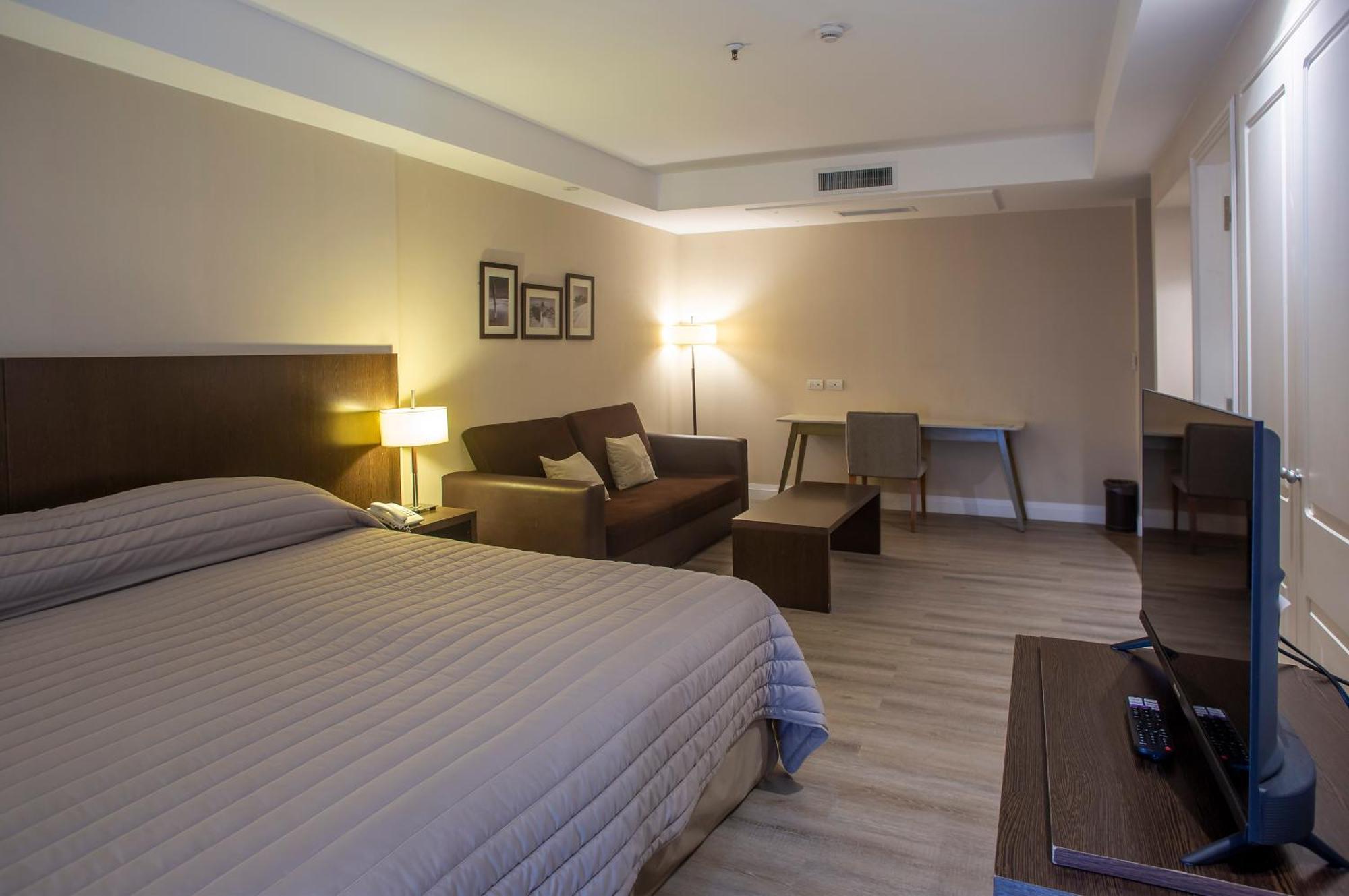 Visit Hotel & Apart ซานลุยส์ ภายนอก รูปภาพ